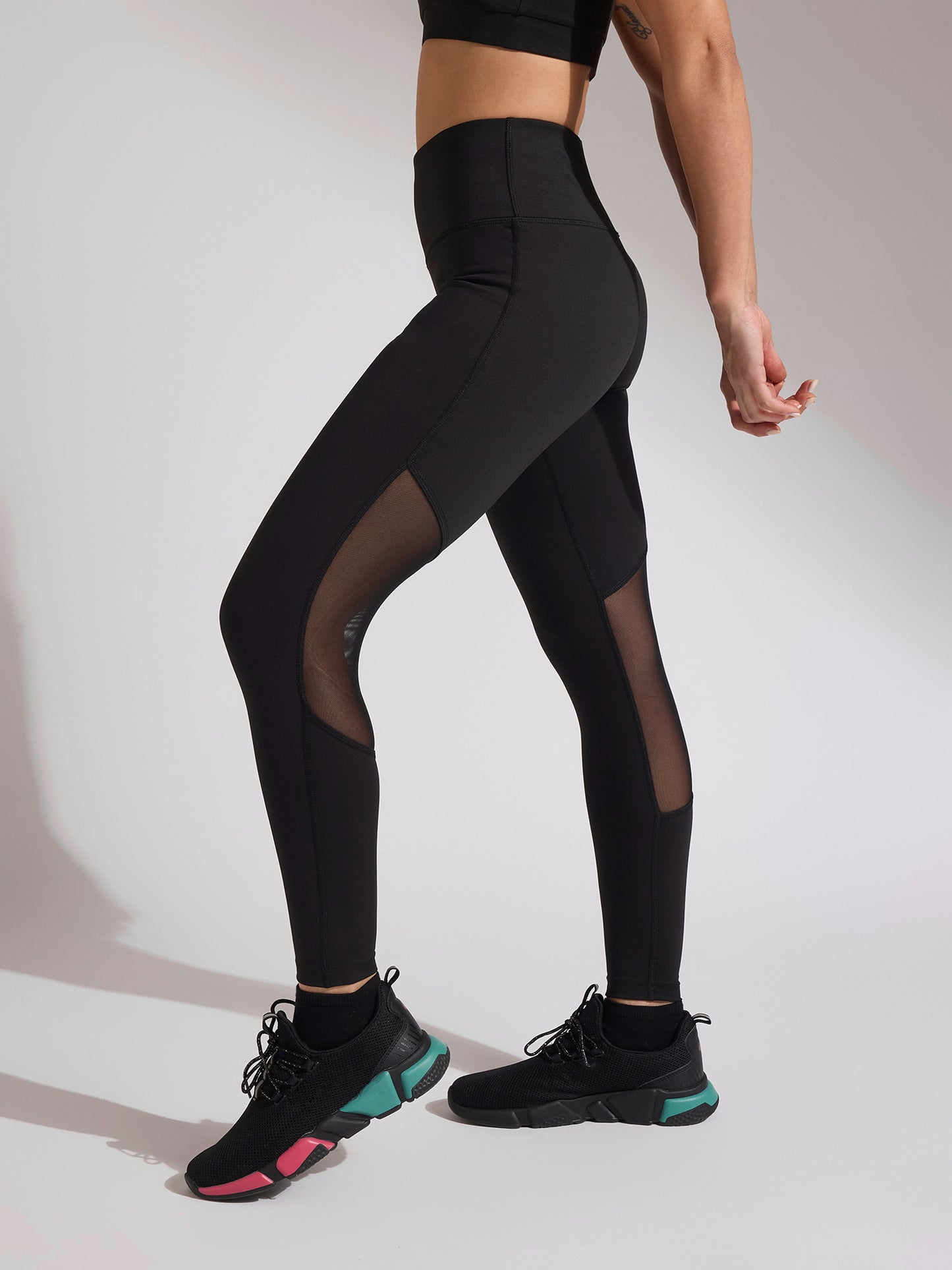 Mesh Detail Leggings