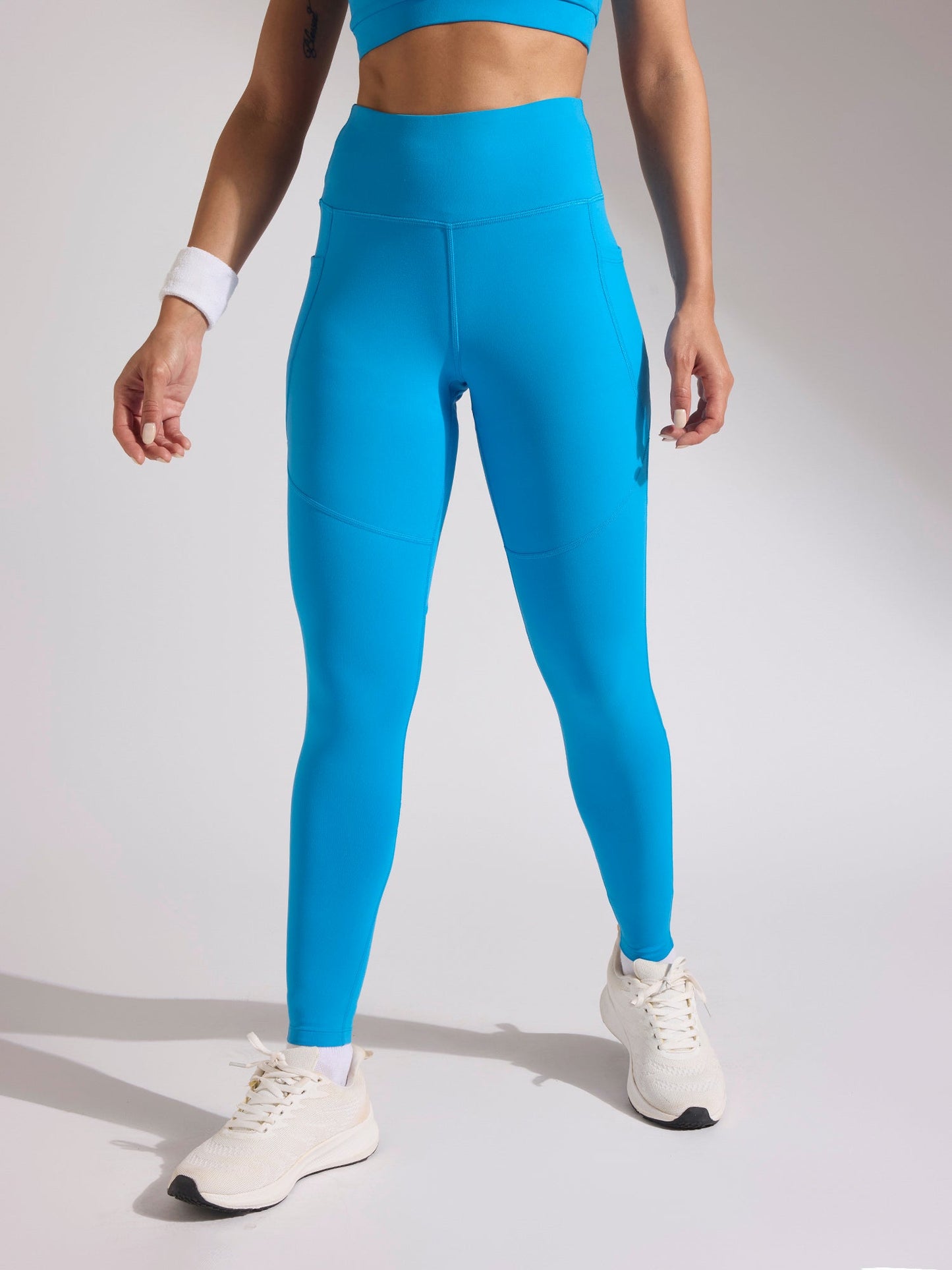 Aero Pocket Mesh Tights