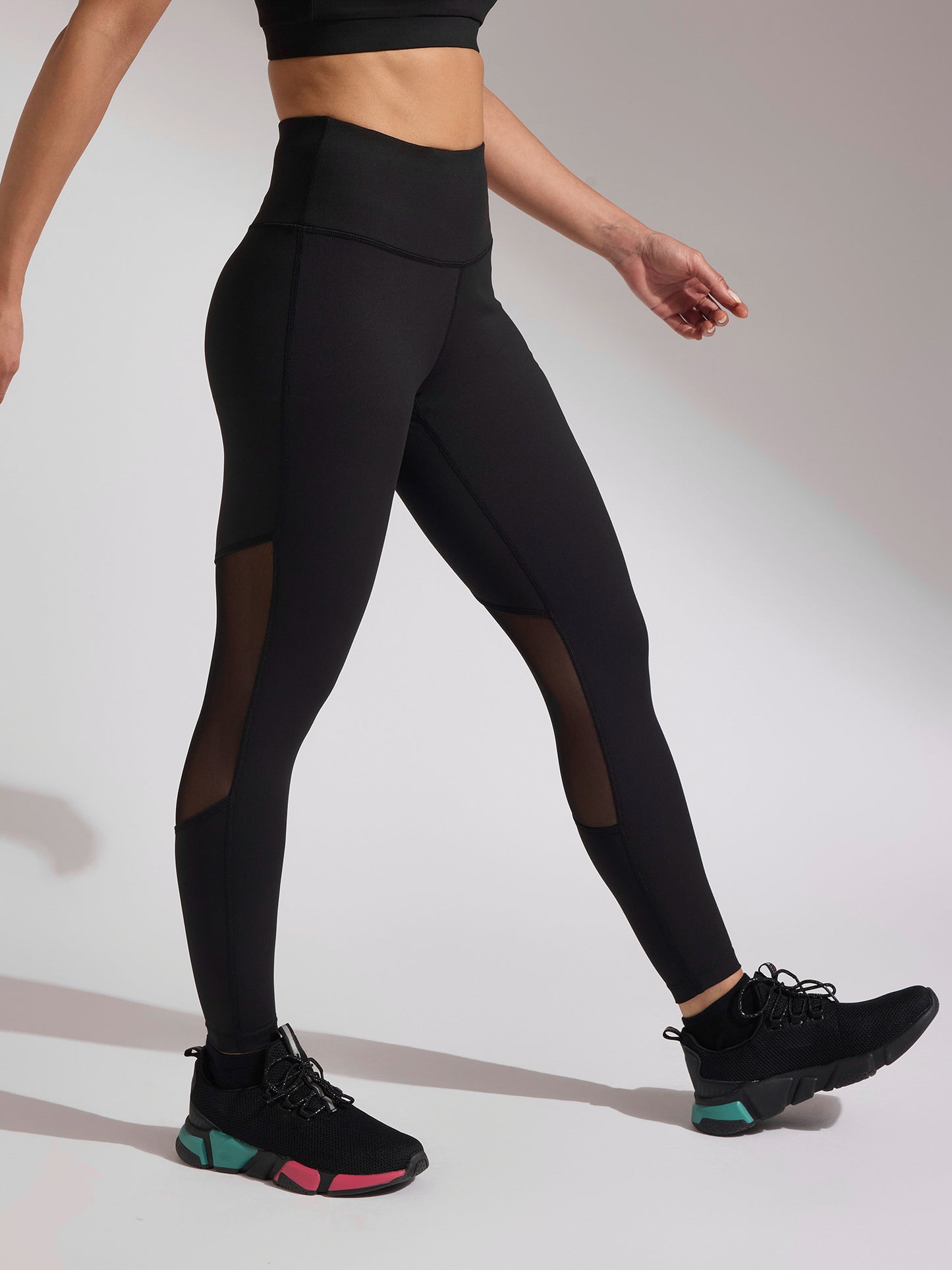 Mesh Detail Leggings