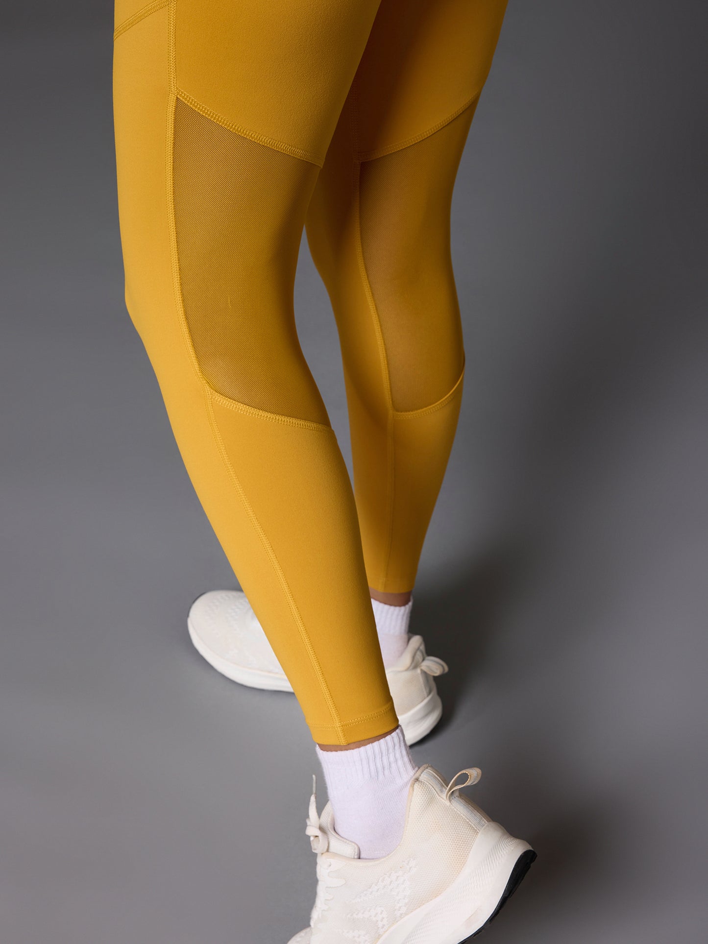 Aero Pocket Mesh Tights